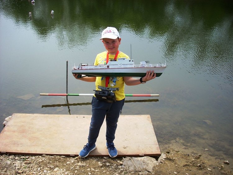 Деца от Димитровград участваха в Държавното първенство по корабомоделизъм в Харманли