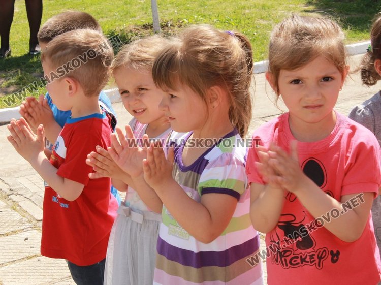 Оборудваха димитровградските градини с модерни въздухопречистватели