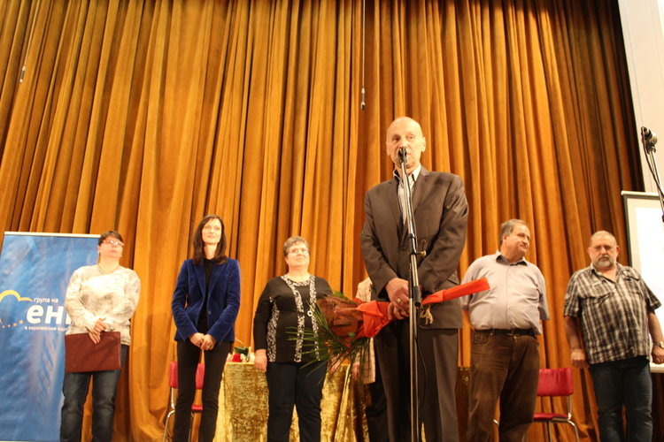 Евродепутат и кметът наградиха призьорите в „Творчество без граници“