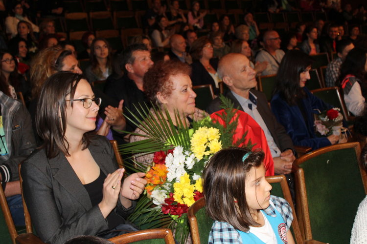 Евродепутат и кметът наградиха призьорите в „Творчество без граници“