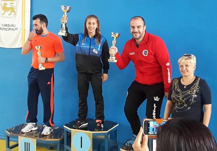 Отборна купа за хасковските боксьорки, канят Горяна и Силвия за Европейското