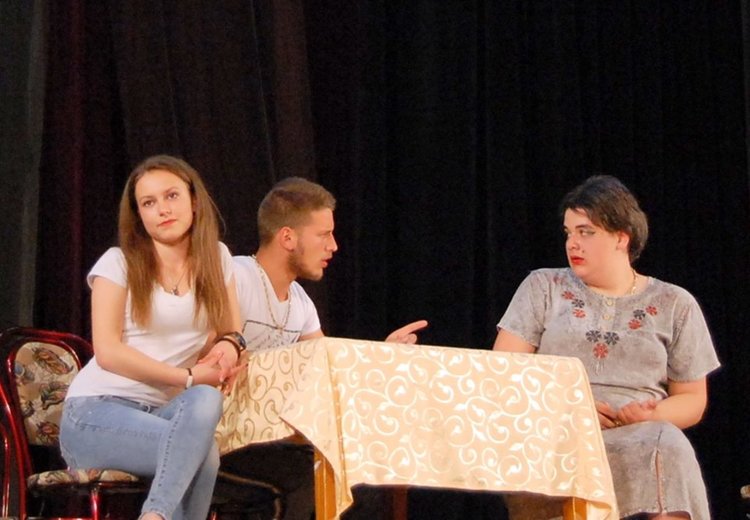 ПГСС „ В. Левски“ отбеляза 58-та си годишнина с комедията „Свекърва“