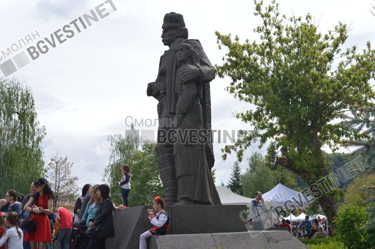 Златоград нагости със 150 чевермета /ГАЛЕРИЯ/