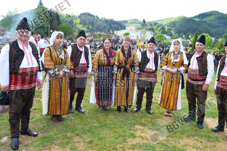 Златоград нагости със 150 чевермета /ГАЛЕРИЯ/