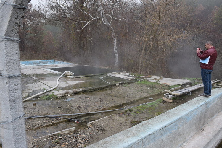 База за къмпингуване и почивка започва да изгражда край Джебел бизнесменът Сали Яшар 