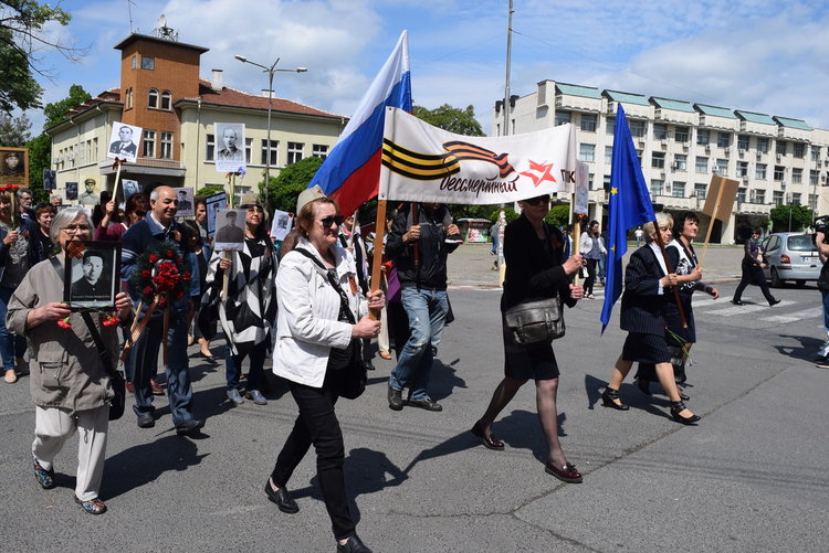 “Бессмертний полк“дефилира през Кърджали,отбелязахме Деня на Победата