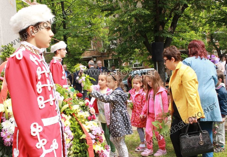 В Димитровград почетоха 72 години от края на Втората световна война