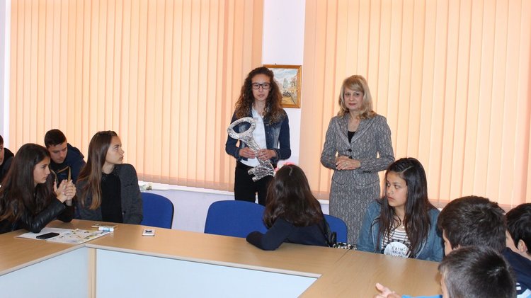 Ден на ученическото самоуправление се проведе днес в ОУ“Алеко Константинов“