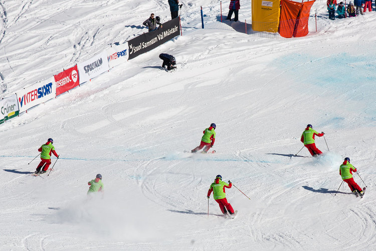 Българските ски учители се представиха отлично на Световното първенство в Швейцария