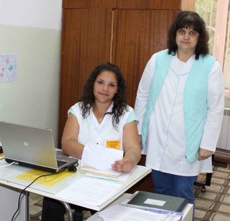 Седмокласничка управлява ОУ "Алеко Константинов" днес