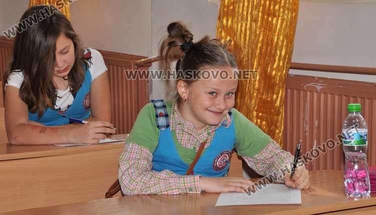 1961 четвъртокласници на малка матура днес, 91 проспаха изпита