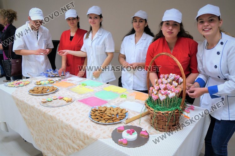 Гимназията по туризъм глези 9 училища в Дните на отворени врати 