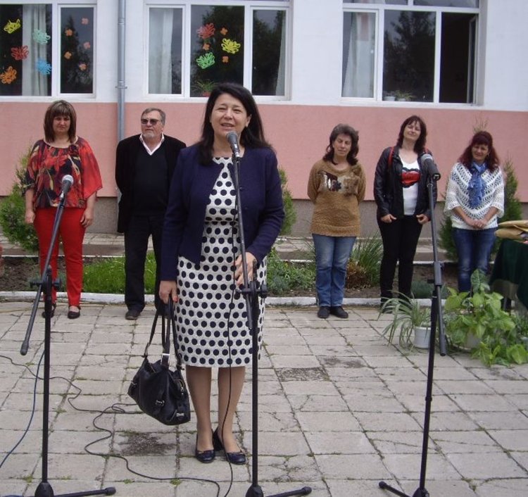 Патронен празник чества училището в кв.Черноконево