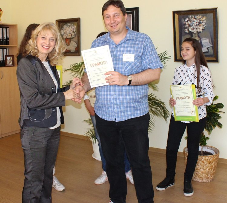 Алековци достигнаха до заключителния етап на национална олимпиада 