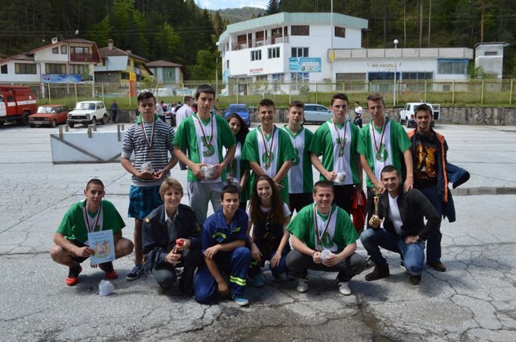 Младите огнеборци от областта се състезаваха днес