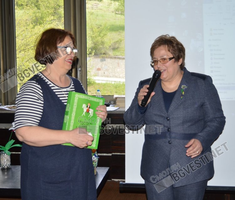 Подгласничката Зорка Хаджиева полуцчи уникално издание