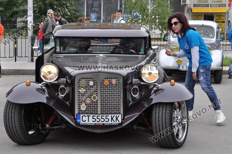 От Димитровград са най-младият и най-възрастен участник в международно ретро рали