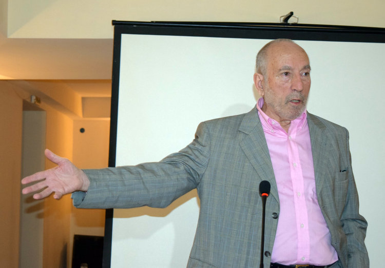 Алекс Алексиев:Ердоган смята,че Кърджали е негов!