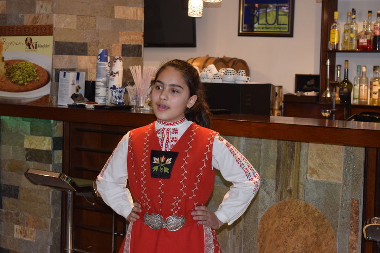 Българска песен