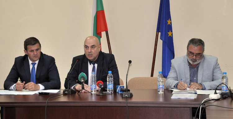 Забраняват питейната вода в още пет села в Димитровградско заради повишена алфа активност