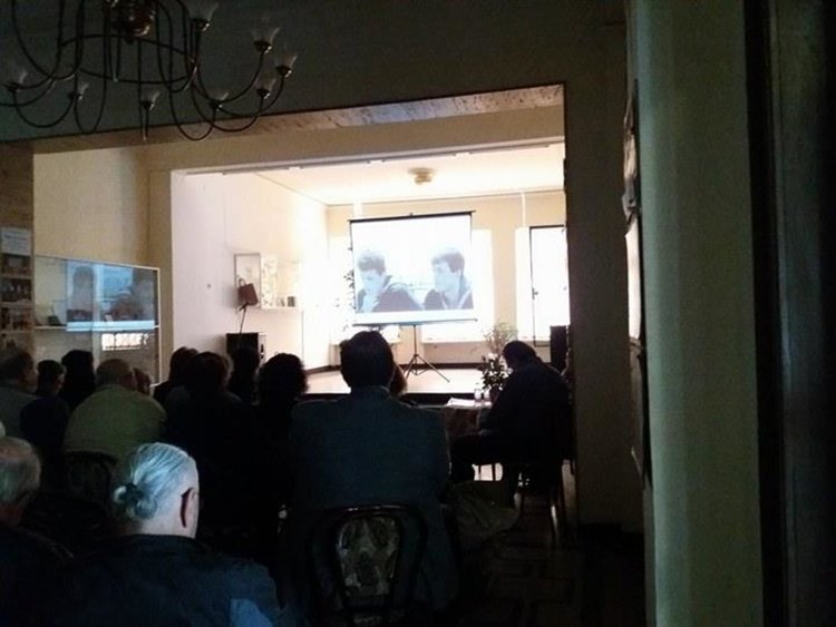 Последния си филм „Епоха“ представи Мая Вапцарова пред първомайска публика