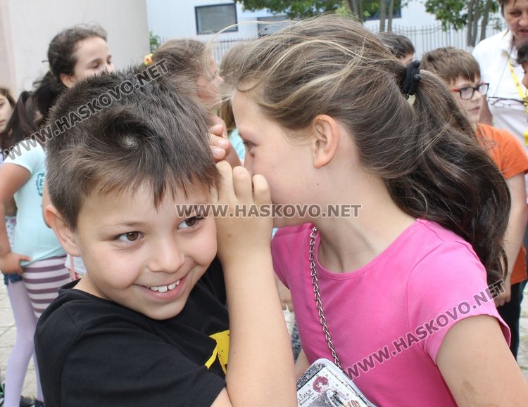 Отличиха най-активните читатели на детски книжен празник в СУ "Любен Каравелов"