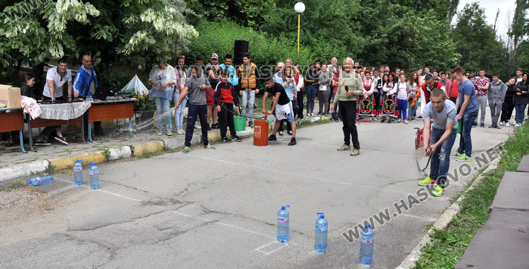Спорт, игри и музика в общежитията в Деня на предизвикателството