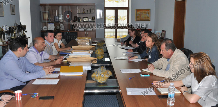 25 фирми искат да облагородяват улици и квартали в Хасково за 3 млн.