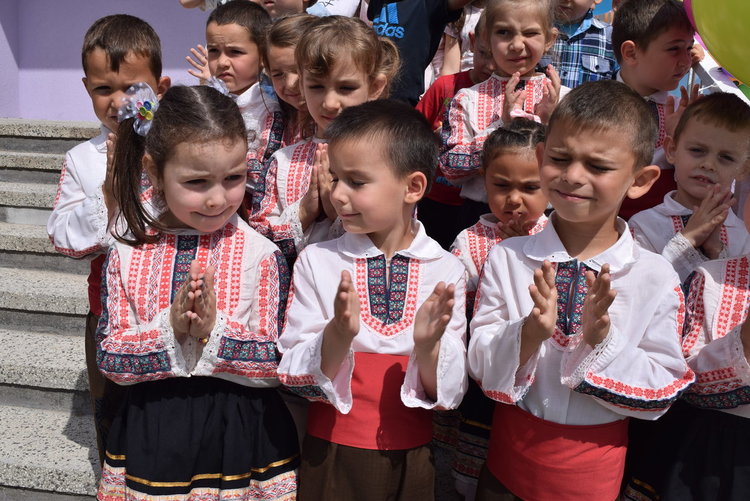  Кметът откри реновираната детска градина „Баба Тонка“,общината плати санирането