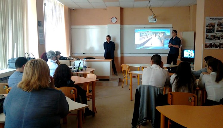 Паисиевци побеждават в информационните технологии