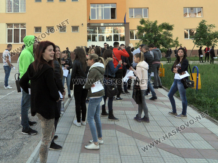 Без преписвачи на матурите в Хасково,  Йовков и братя Мормареви провокираха зрелостници и седмокласници