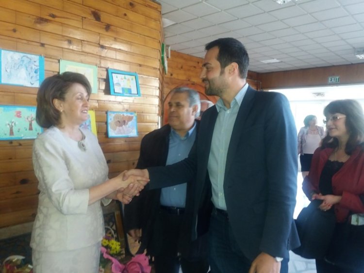 Детска градина &bdquo;Славейче&rdquo;,където са получили уроци по родолюбие поколения родопчани, стана на 70 