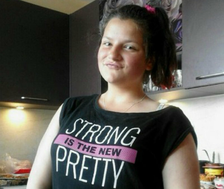 Издирват 13-годишната Марияна, в неизвестност е от петък сутринта