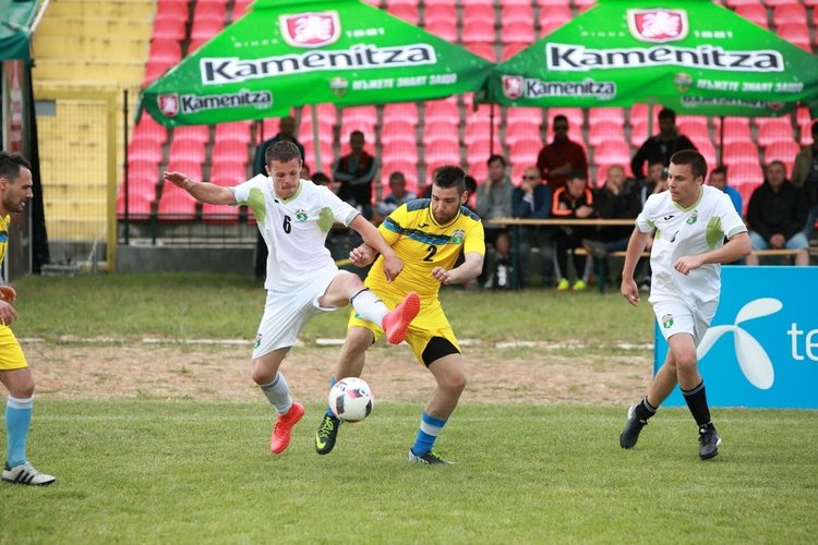 Два отбора от Димитровград попаднаха в челната тройка след приключване на регионалния полуфинал на Kamenitza Фен Купа 2017 