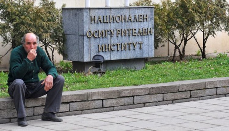 Работещиете българи ще са колкото пенсионерите през 2060 год.