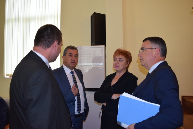 Консултации