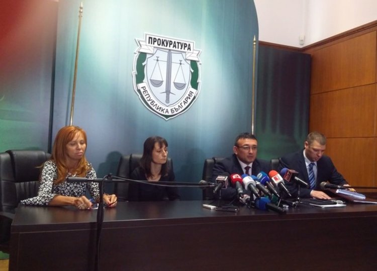Разбиха група за трафик на мигранти, действала в Хасково, Севлиево, Димитровград и Кула