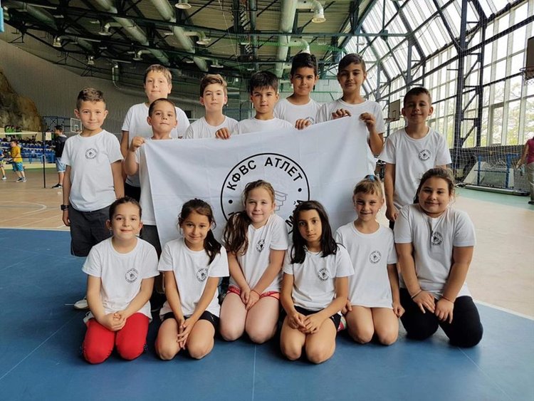 Алекс Василева и Христо Костов обраха златото на Републиканското по бадминтон