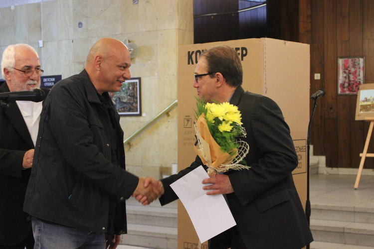 Наградиха победителите в "Голямата къща на мъдрите хора"