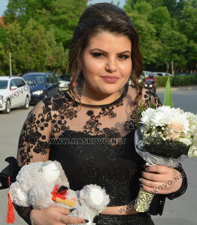 Отброяване от 1 до 12 за Мис Хасково 2016 на вечерта на Икономическия