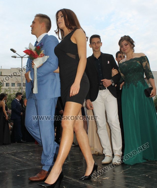 75 богоровци от випуск 2017 празнуват бална вечер