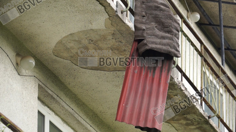 Сградата на тубдиспансера в Смолян се е превърнала в сборище на хулигани и се руши