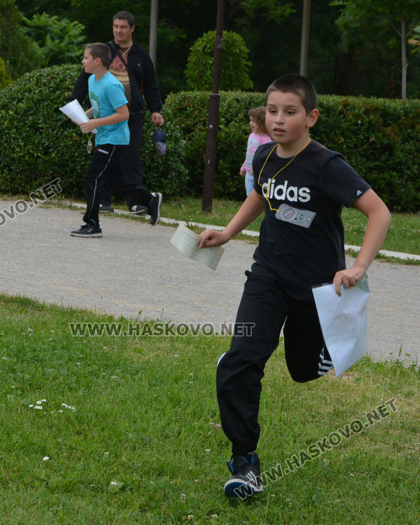 30 деца в състезание по ориентиране на „Ямача“