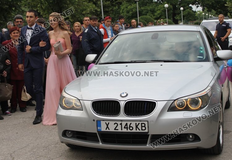 75 богоровци от випуск 2017 празнуват бална вечер