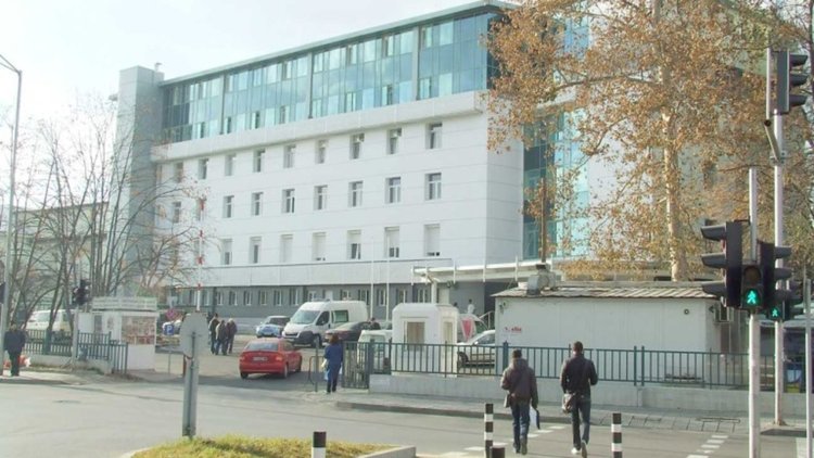 Разследват шефа на болницата по онкология за 2 млн. лева