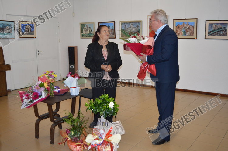 Валя Балканска на 75: Гордея се, че съм родопчанка!