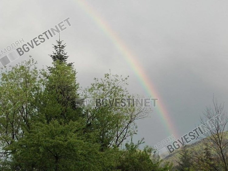 Времето днес: Облачно и дъждовно, в отделни райони до 30 л/кв.м. дъжд