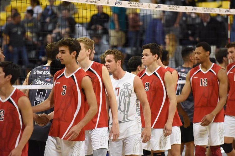 Волейболната ни звезда Димитър Калчев се отдава на плажен волейбол,ще громи руснаци в Австрия