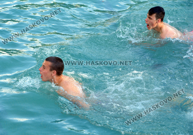 Републикански шампионки по карате и джудо мераклийки за спасителки