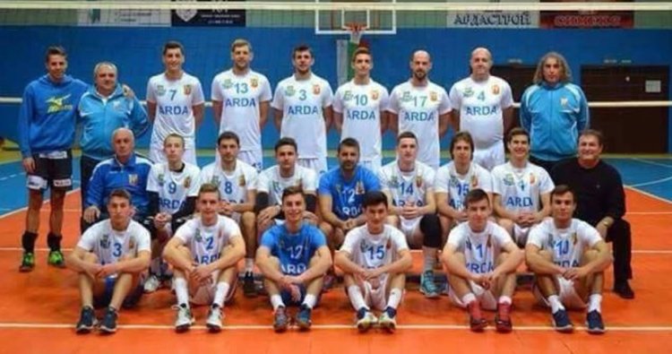 Юношите на Арда старша възраст играят на финали в София, вчера надвиха Виктория, днес играят срещу Марек